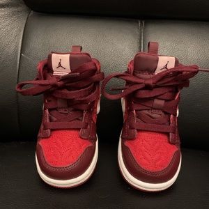 Baby/toddler Jordan air shoes.